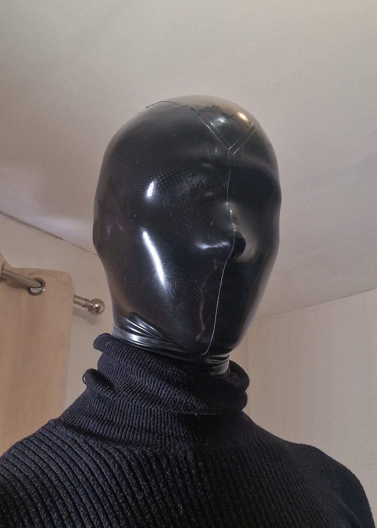 Latex mannequin hood